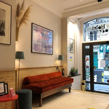 Odessa Montparnasse Hotel 2*