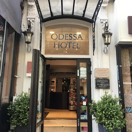 Odessa Montparnasse מלון 2*