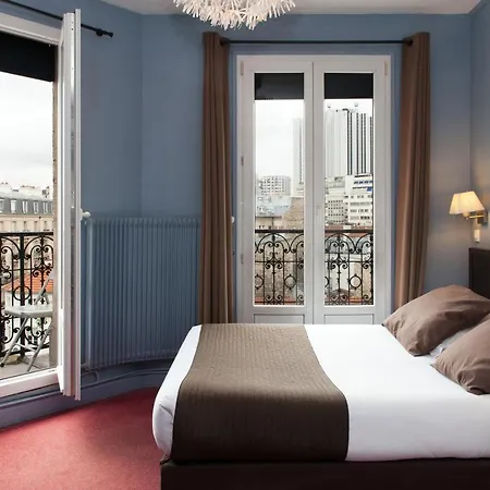 Odessa Montparnasse Hotel 2*