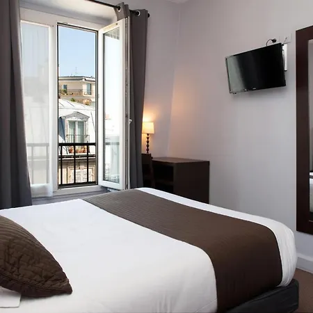 Odessa Montparnasse מלון 2*