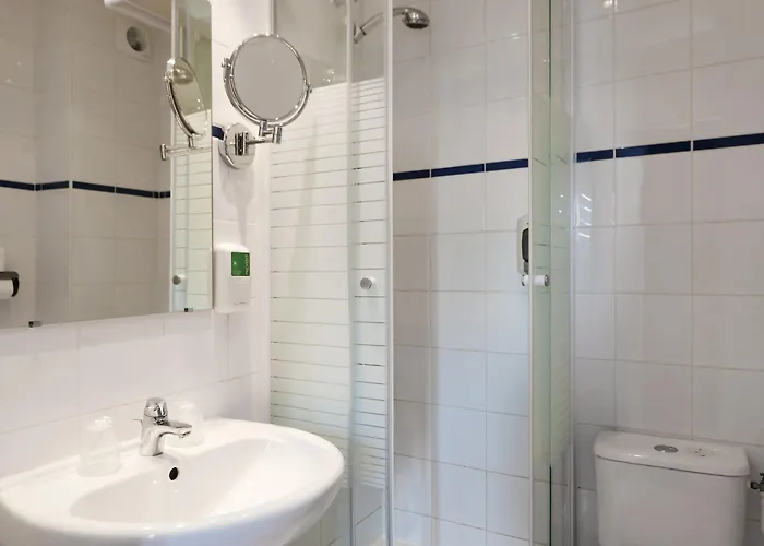 Odessa Montparnasse Otel 2*