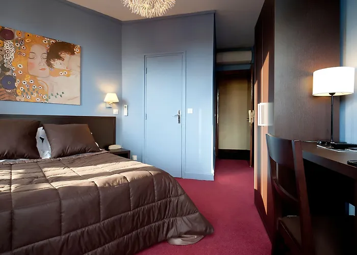 Hotel Odessa Montparnasse 2*