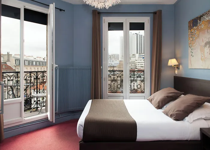 Odessa Montparnasse Hotel